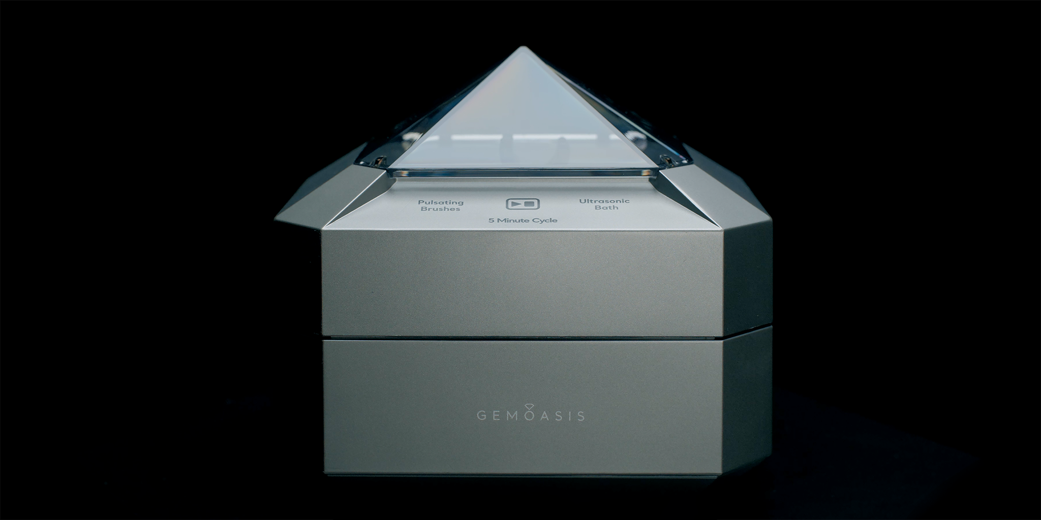 GemOasis The Ultimate Diamond Engagement Ring and Jewelry Cleaning Machine